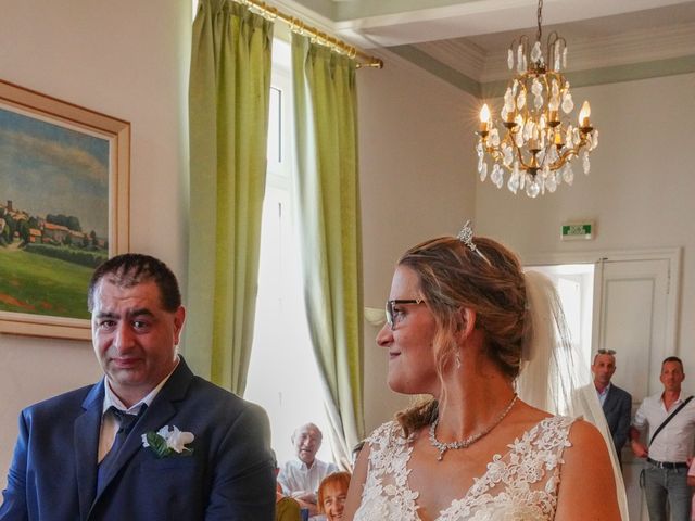 Le mariage de William et Aline à Sarrians, Vaucluse 9