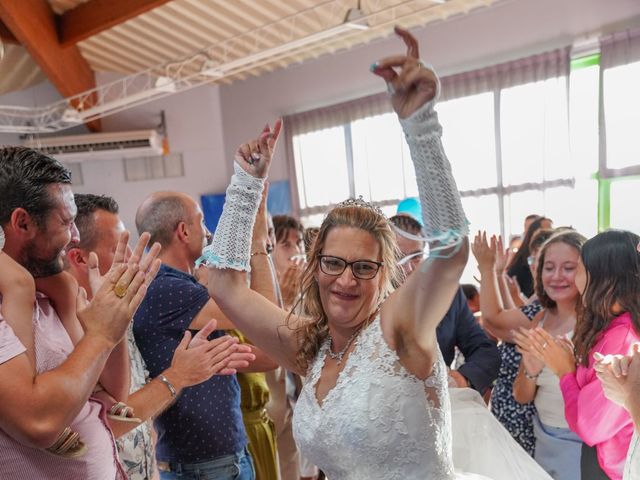 Le mariage de William et Aline à Sarrians, Vaucluse 31