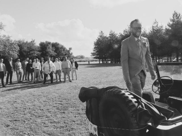 Le mariage de Guillaume  et Maryline  à Sainte-Mère-Église, Manche 16