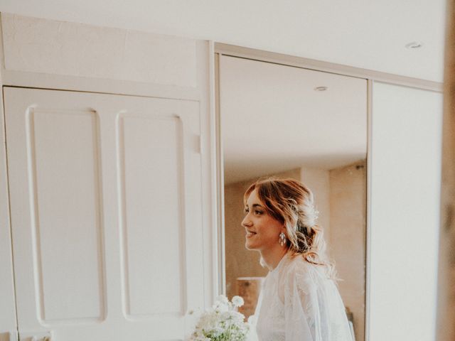 Le mariage de Loïc et Issia à Les Vans, Ardèche 7