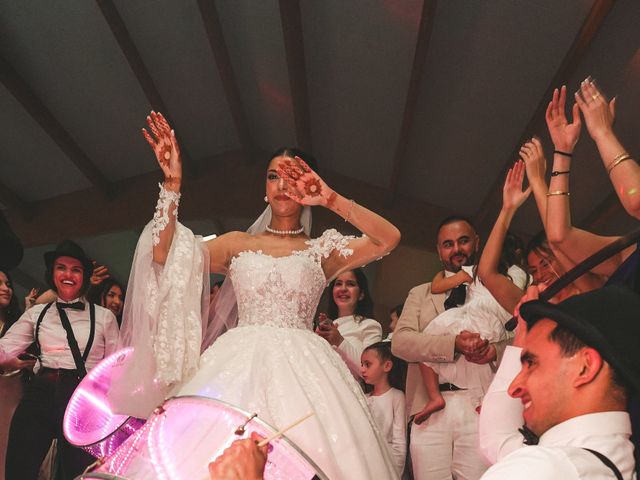 Le mariage de Marzouk et Mounia à Lormont, Gironde 17