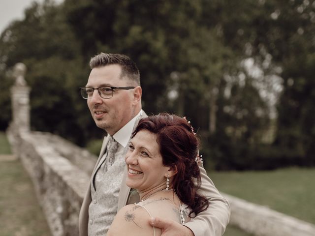 Le mariage de Romain et Marion à Port-d'Envaux, Charente Maritime 41