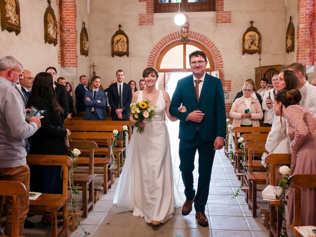 Le mariage de Samuel et Lucie à Saint-Didier-la-Forêt, Allier 26