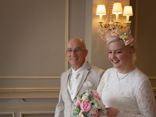 Le mariage de Léo et Cécile à Yerres, Essonne 12