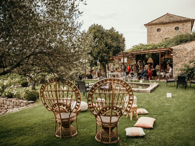 Le mariage de Sirotti et Lou  à Entrecasteaux, Var 24