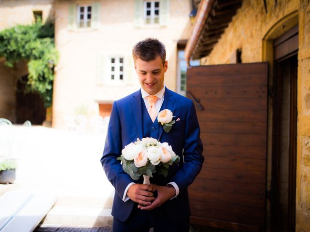 Le mariage de Johan et Aurélie à Lacenas, Rhône 8