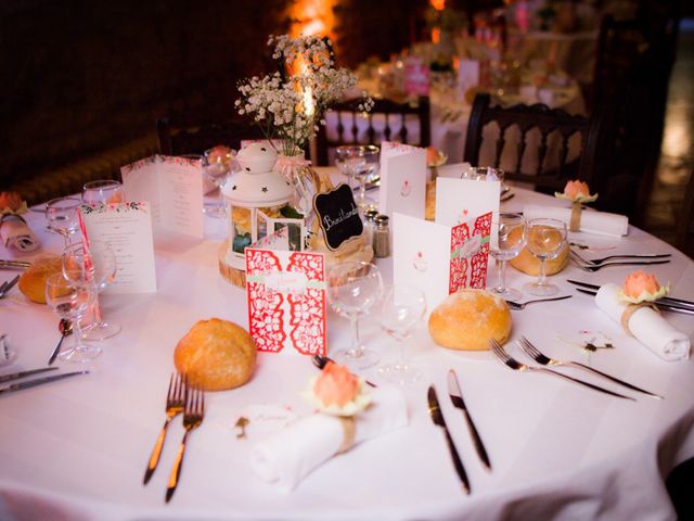 Le mariage de Johan et Aurélie à Lacenas, Rhône 13