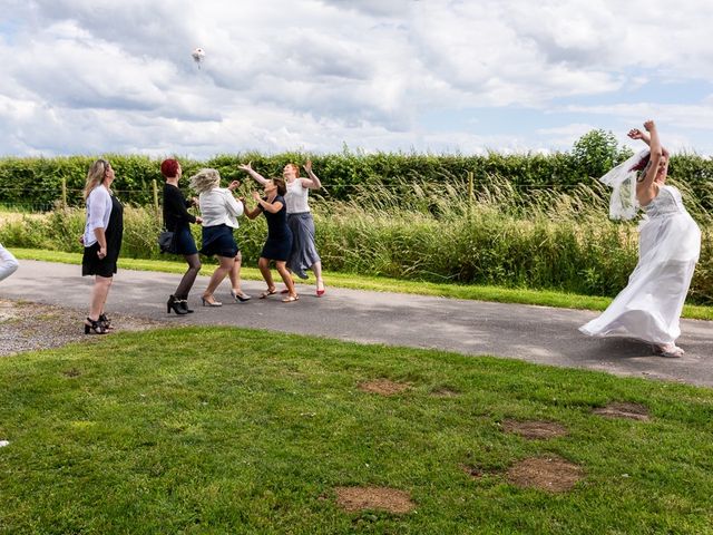 Le mariage de Gaetan et Gwendoline à Steenvoorde, Nord 8