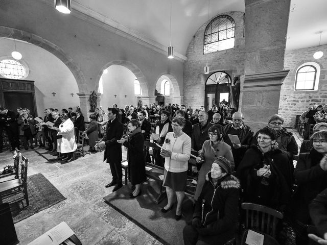 Le mariage de Pierre-Yves et Céline à Chalon-sur-Saône, Saône et Loire 39