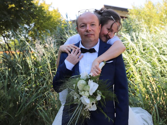 Le mariage de Mélanie et Emmanuel à Crolles, Isère 17