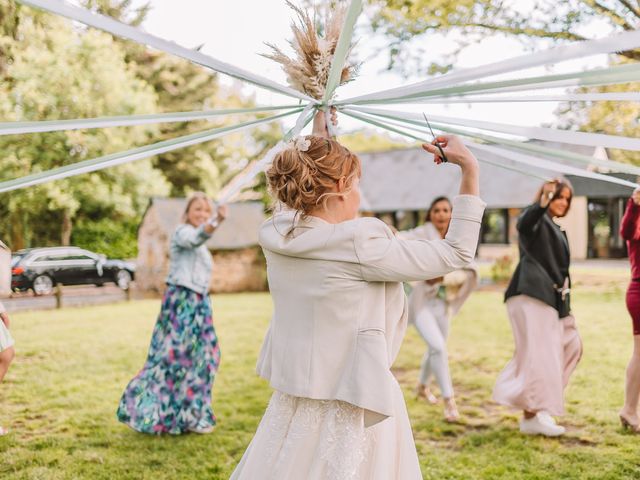 Le mariage de ROMAIN et VIRGINIE à Ahuillé, Mayenne 30