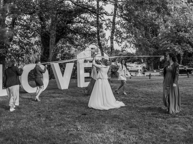 Le mariage de ROMAIN et VIRGINIE à Ahuillé, Mayenne 33