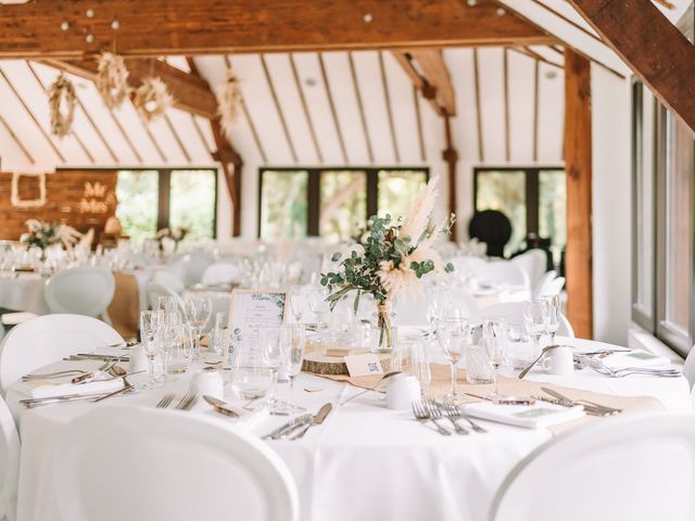 Le mariage de ROMAIN et VIRGINIE à Ahuillé, Mayenne 42