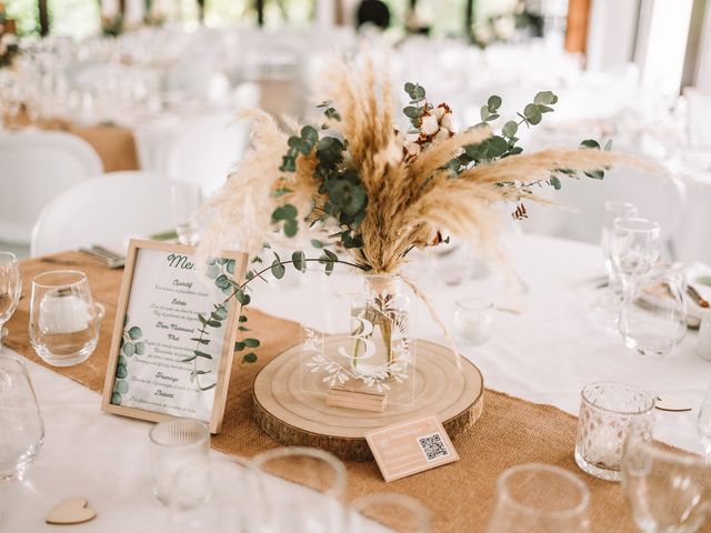 Le mariage de ROMAIN et VIRGINIE à Ahuillé, Mayenne 44