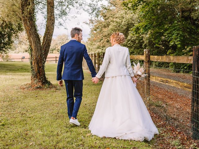 Le mariage de ROMAIN et VIRGINIE à Ahuillé, Mayenne 85