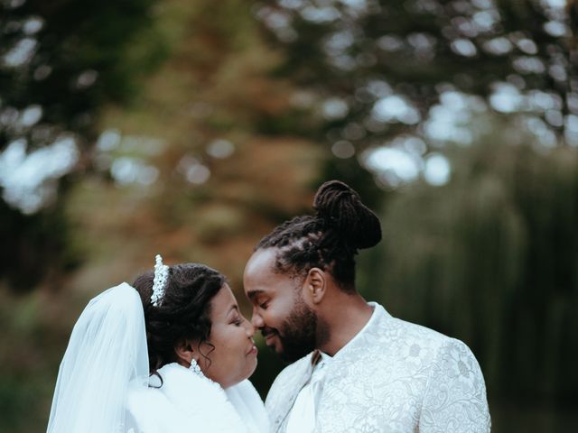 Le mariage de Corinne et Jonathan à Saint Léger en Bray, Oise 17