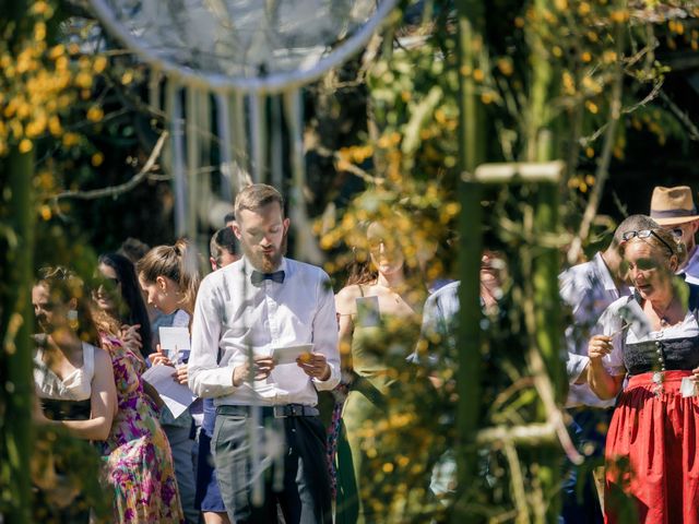 Le mariage de Kilian et Alexandre à Saint-Sornin-Lavolps, Corrèze 33