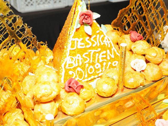 Le mariage de Bastien et Jessica à Marseille, Bouches-du-Rhône 53