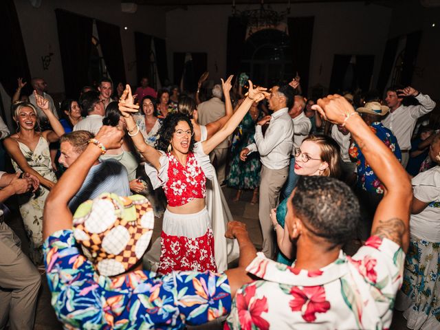 Le mariage de Florent et Faye à Tarascon, Bouches-du-Rhône 28