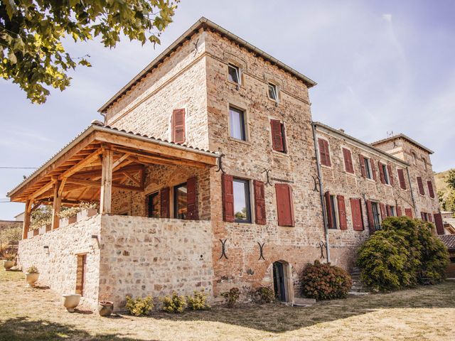 Le mariage de Florian et Clémence à Pruzilly, Saône et Loire 23