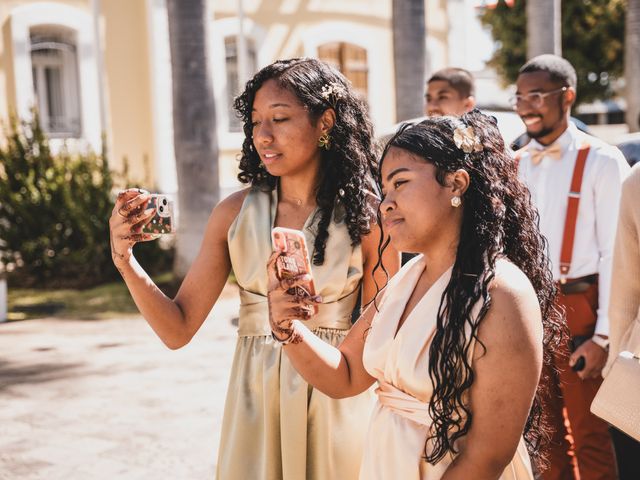 Le mariage de JEAN LUC et KETSIA à L'Étang-Salé, La Réunion 4