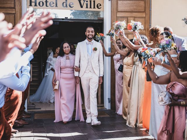 Le mariage de JEAN LUC et KETSIA à L'Étang-Salé, La Réunion 9