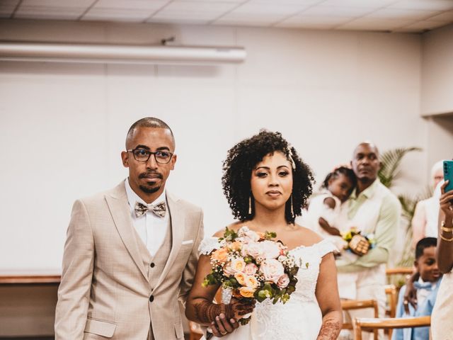 Le mariage de JEAN LUC et KETSIA à L'Étang-Salé, La Réunion 51