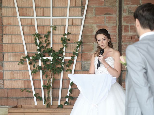 Le mariage de Thibault et Éloïse à Thaon, Calvados 11