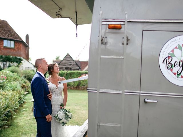 Le mariage de Paul et Hannah à Granville, Manche 18