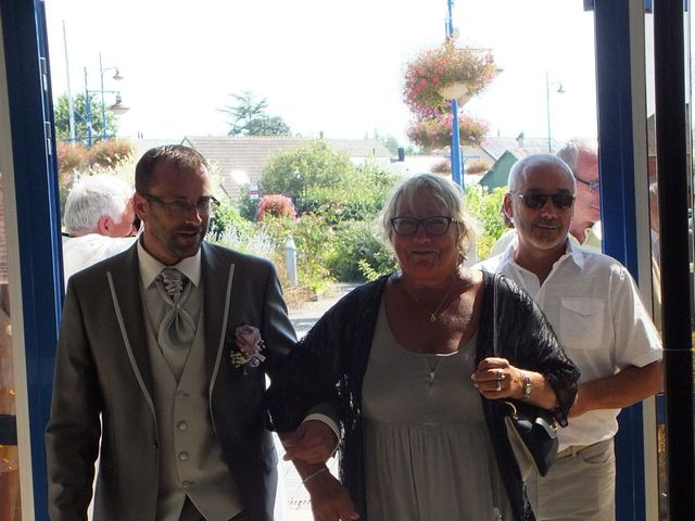 Le mariage de Ludovic et Aurore à Mansigné, Sarthe 14