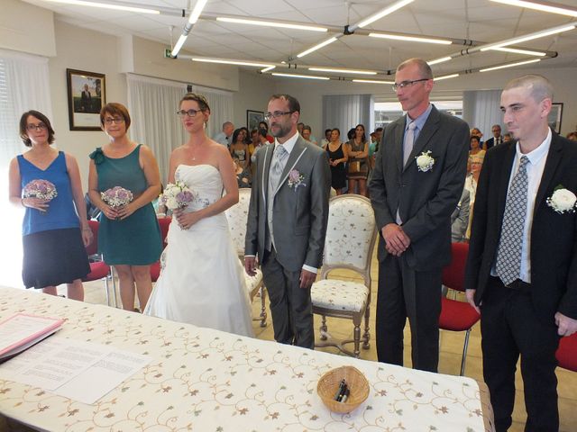 Le mariage de Ludovic et Aurore à Mansigné, Sarthe 18