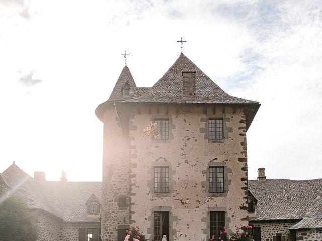 Le mariage de Gabriel et Sara à Aurillac, Cantal 74