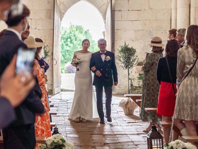 Le mariage de Wandrille et Marine à Allemans, Dordogne 32