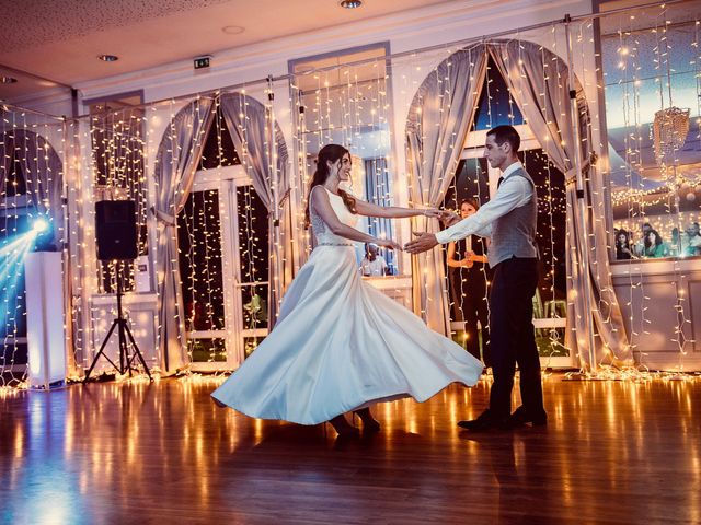 Le mariage de Yohann et Karen à Fougères, Ille et Vilaine 31