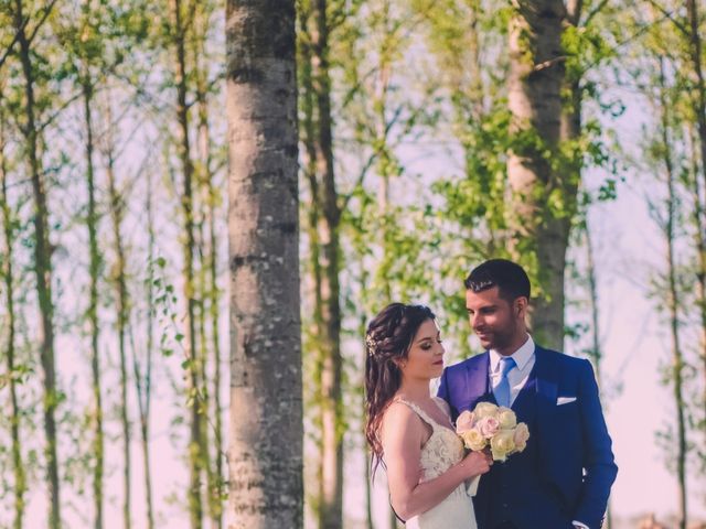 Le mariage de Mehdi et Laura à Jouarre, Seine-et-Marne 27