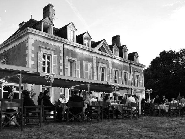 Le mariage de Adrien et Estelle à Blois, Loir-et-Cher 11