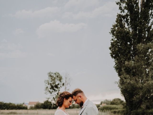 Le mariage de Pierre et Mélanie à Ébreuil, Allier 86