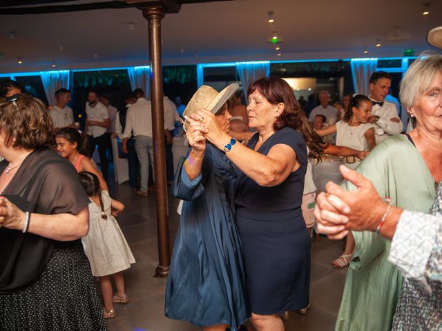 Le mariage de Mickael et Audrey à Bréau, Seine-et-Marne 34