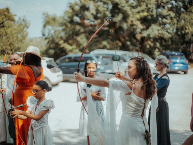 Le mariage de Vanina et Loïc à Saint-Pierre-Lafeuille, Lot 75