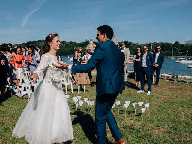 Le mariage de Adrien et Sarah à Plomelin, Finistère 26