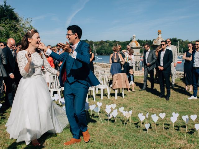 Le mariage de Adrien et Sarah à Plomelin, Finistère 27