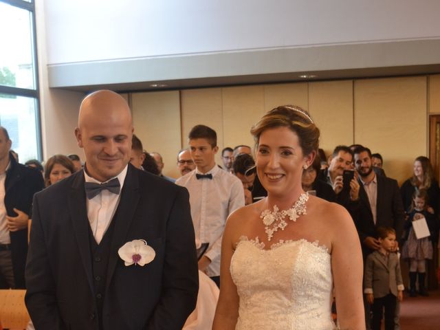 Le mariage de Laurent et Bérengère à Franqueville-Saint-Pierre, Seine-Maritime 44
