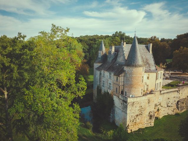 Le mariage de John et Kristina à Lamonzie-Montastruc, Dordogne 3