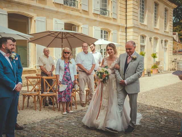 Le mariage de John et Kristina à Lamonzie-Montastruc, Dordogne 34