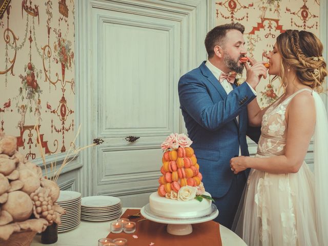 Le mariage de John et Kristina à Lamonzie-Montastruc, Dordogne 89