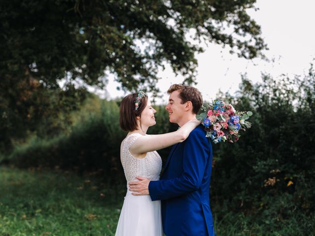 Le mariage de Johann et Sophie à Génelard, Saône et Loire 27