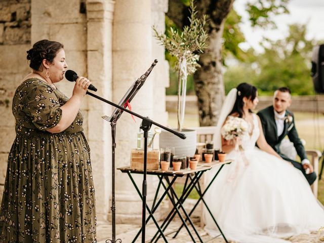 Le mariage de Valentin et Amélie  à Crazannes, Charente Maritime 25