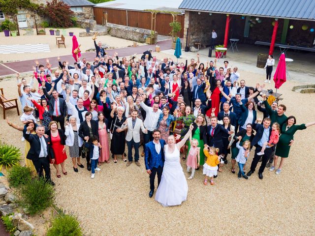 Le mariage de Charles et Dorothée à Saint-Potan, Côtes d&apos;Armor 4