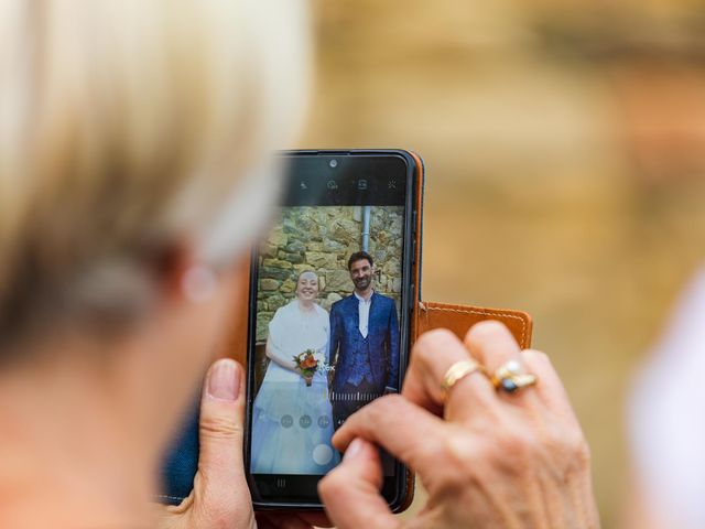 Le mariage de Charles et Dorothée à Saint-Potan, Côtes d&apos;Armor 12