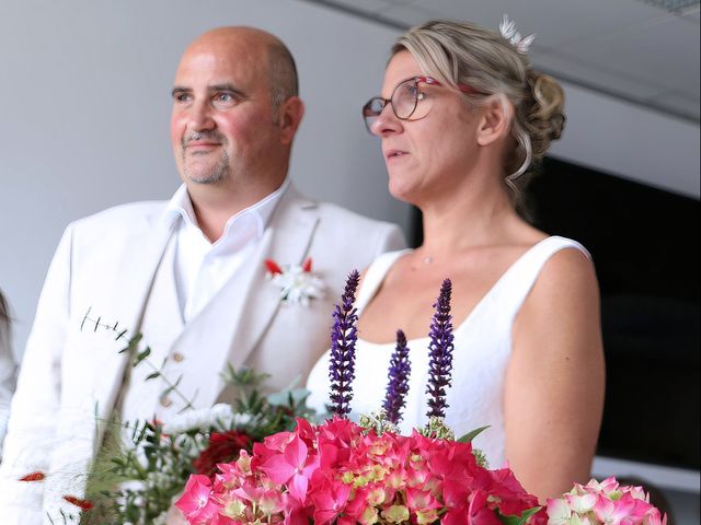 Le mariage de Fabrice et Stéphanie à Rives de l&apos;Yon, Vendée 74